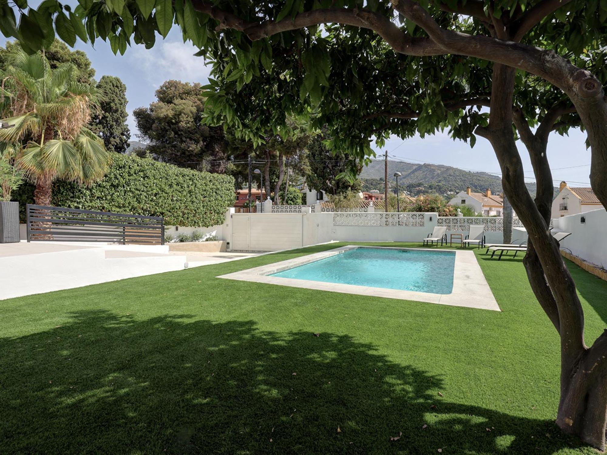 Luxury With Private Pool And Unique Views Pass The Keys
