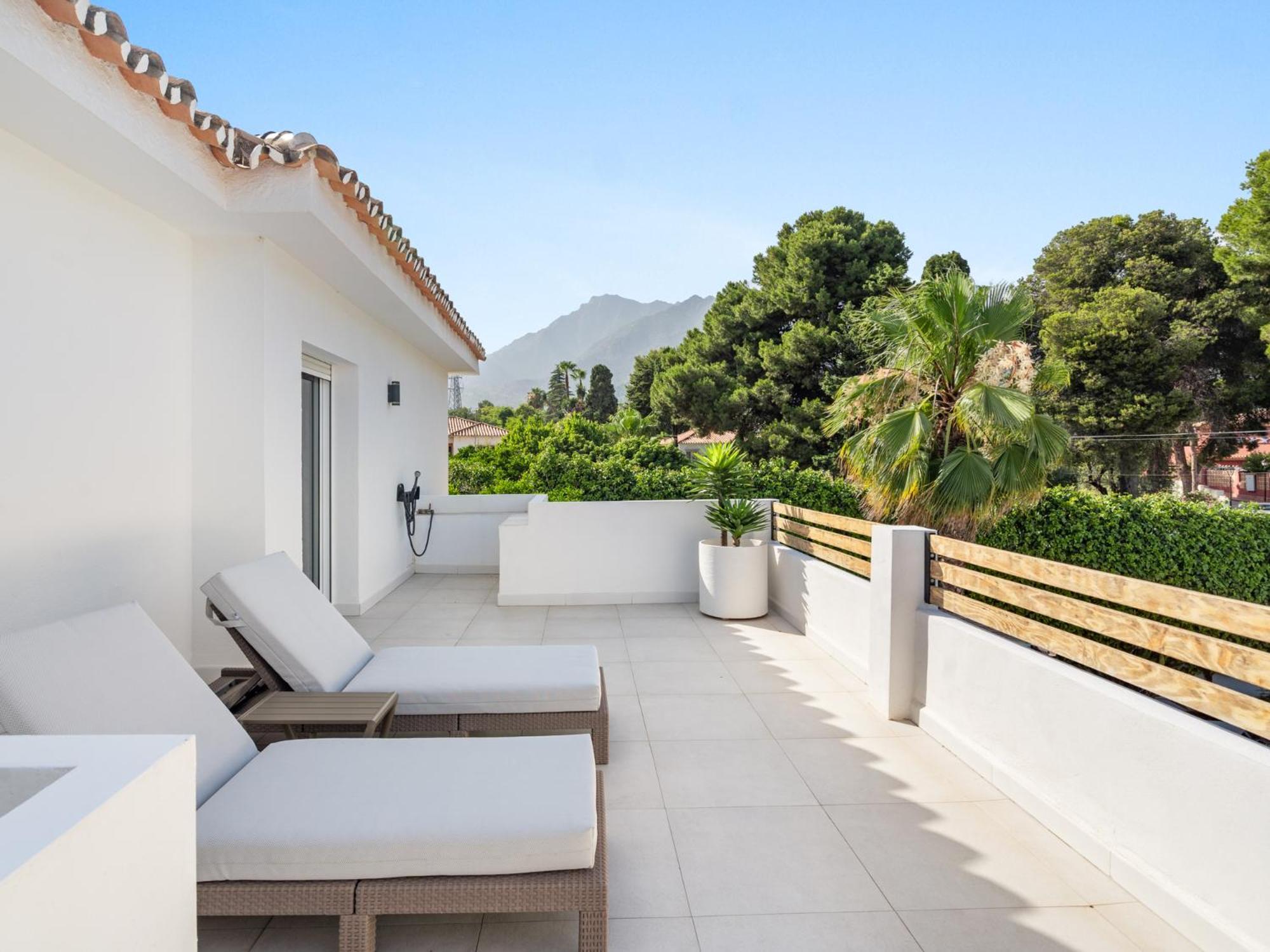 Casa vacanze Luxury With Private Pool And Unique Views Pass The Keys