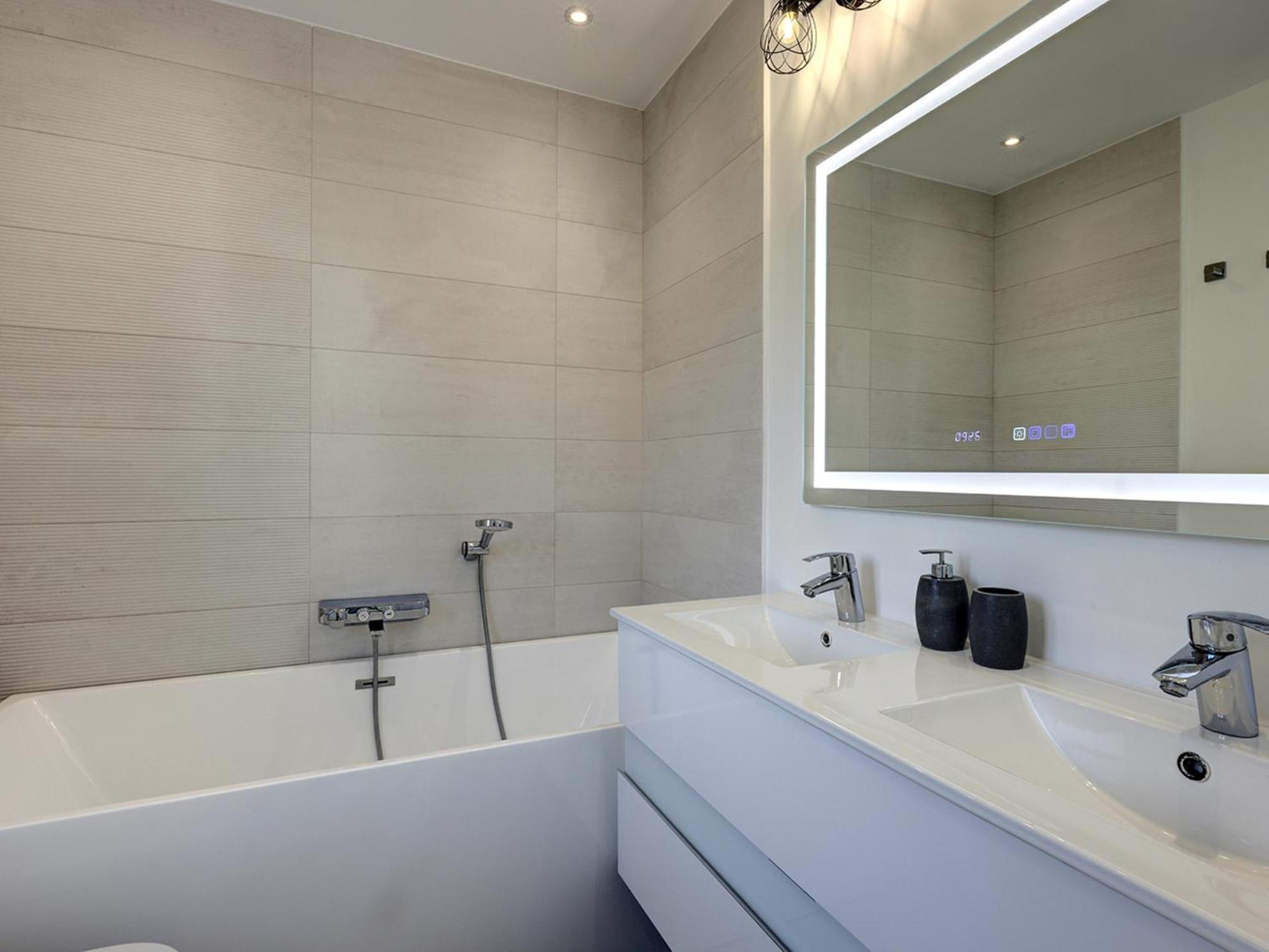 Luxury With Private Pool And Unique Views Pass The Keys Casa vacanze Marbella
