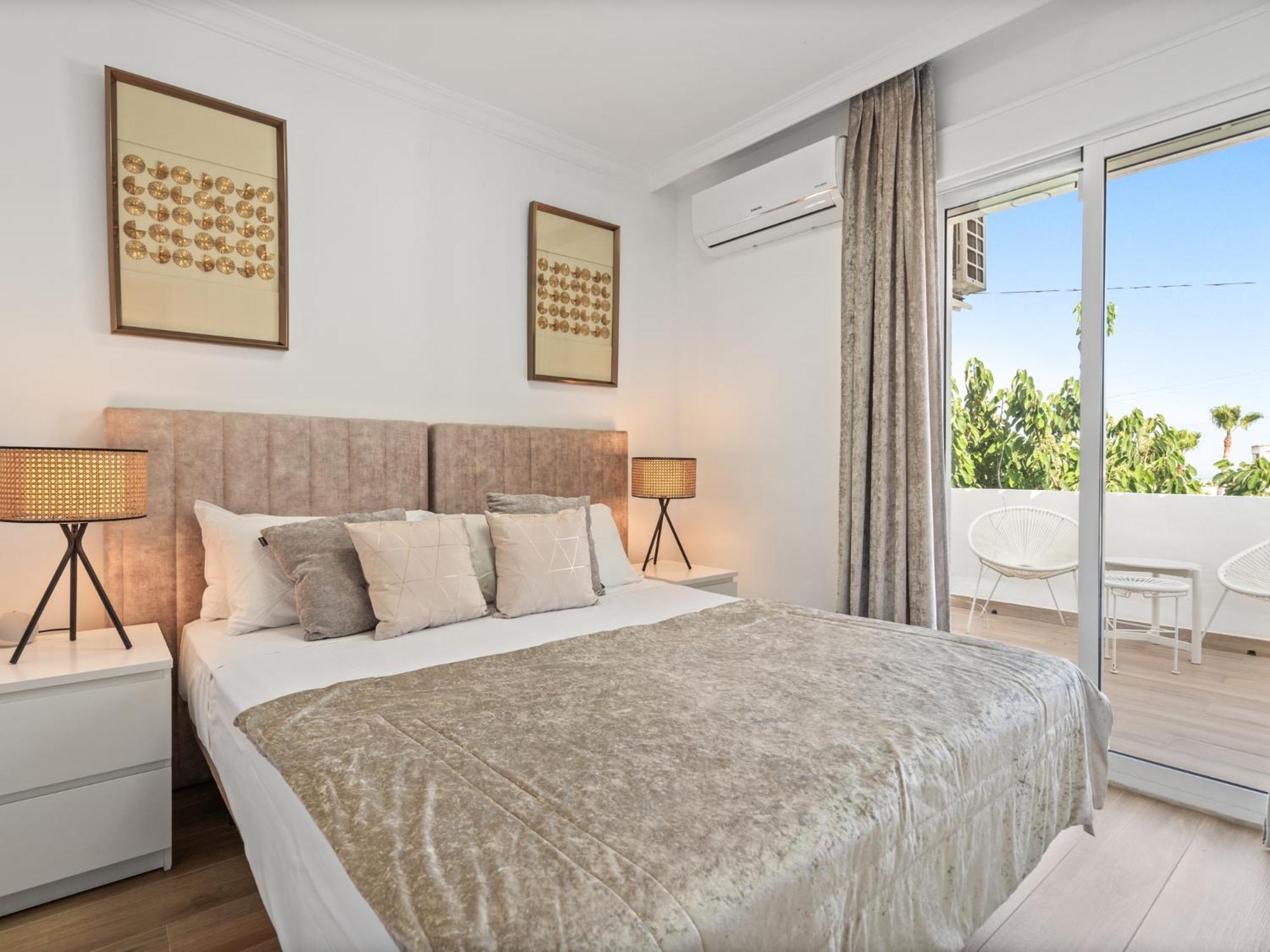 Luxury With Private Pool And Unique Views Pass The Keys Marbella
